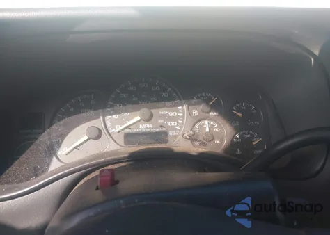 2001 Chevrolet Suburban 1500 Lt из США, поврежденный, VIN 3GNEC16TX1G180662